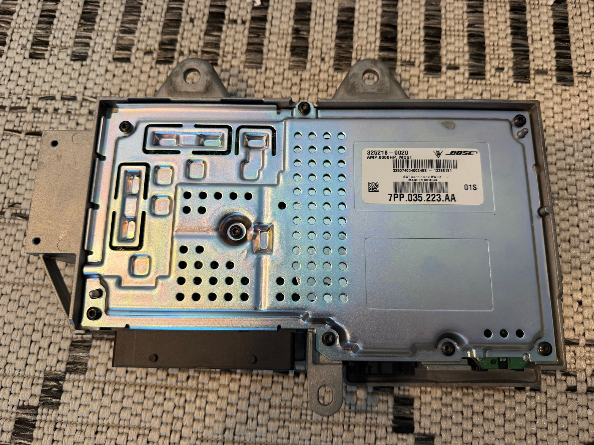 Audio Video/Electronics - 2009-2016 Porsche 911 Boxster Cayman Panamera Macan Cayenne Bose... - Used - 2009 to 2016 Porsche 911 - 2008 to 2016 Porsche Panamera - 2009 to 2016 Porsche Boxster - 2011 to 2016 Porsche Cayenne - 2009 to 2016 Porsche Cayman - Denver, CO 80209, United States