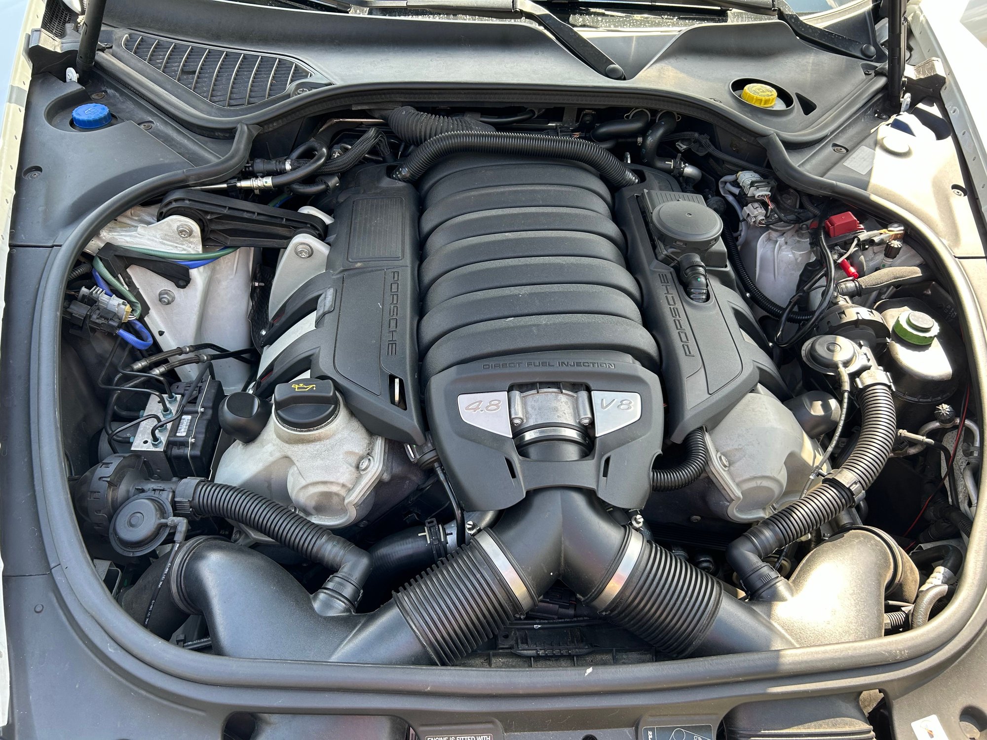 2014 Porsche Panamera - Panamera , one owner, no accidents or body work, making room for a newer GTS - Used - VIN WP0AF2A77EL083376 - 49,100 Miles - 8 cyl - AWD - Automatic - Sedan - White - Finleyville, PA 15332, United States