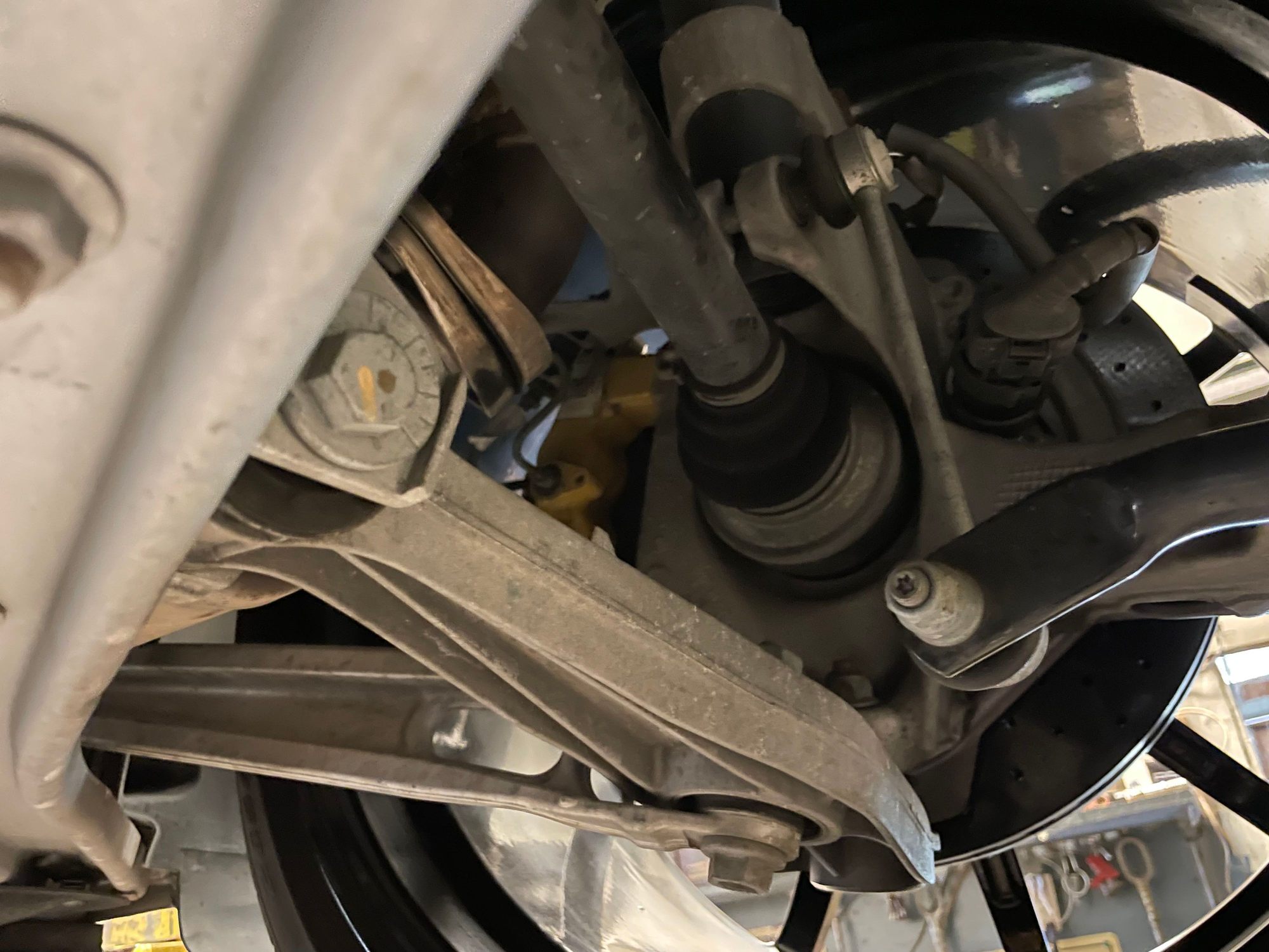 2016 Porsche Boxster - 2016 981 Spyder For Sale - Used - VIN WP0CC2A8XGS152175 - 21,068 Miles - 6 cyl - 2WD - Manual - Convertible - White - Plaistow, NH 03865, United States