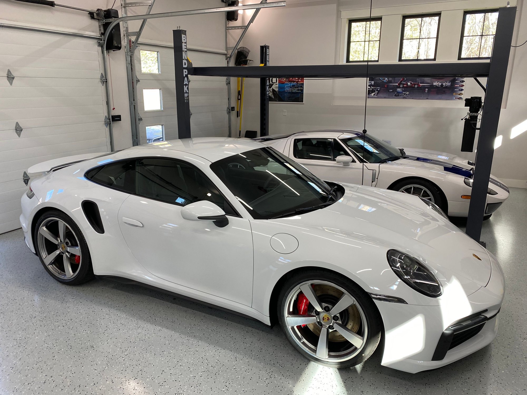 2021 Porsche 911 - FS 2021 White 992 Turbo Coupe MINT - Used - VIN WP0AD2A98MS258343 - 2,600 Miles - 6 cyl - AWD - Automatic - Coupe - White - Excelsior, MN 55331, United States
