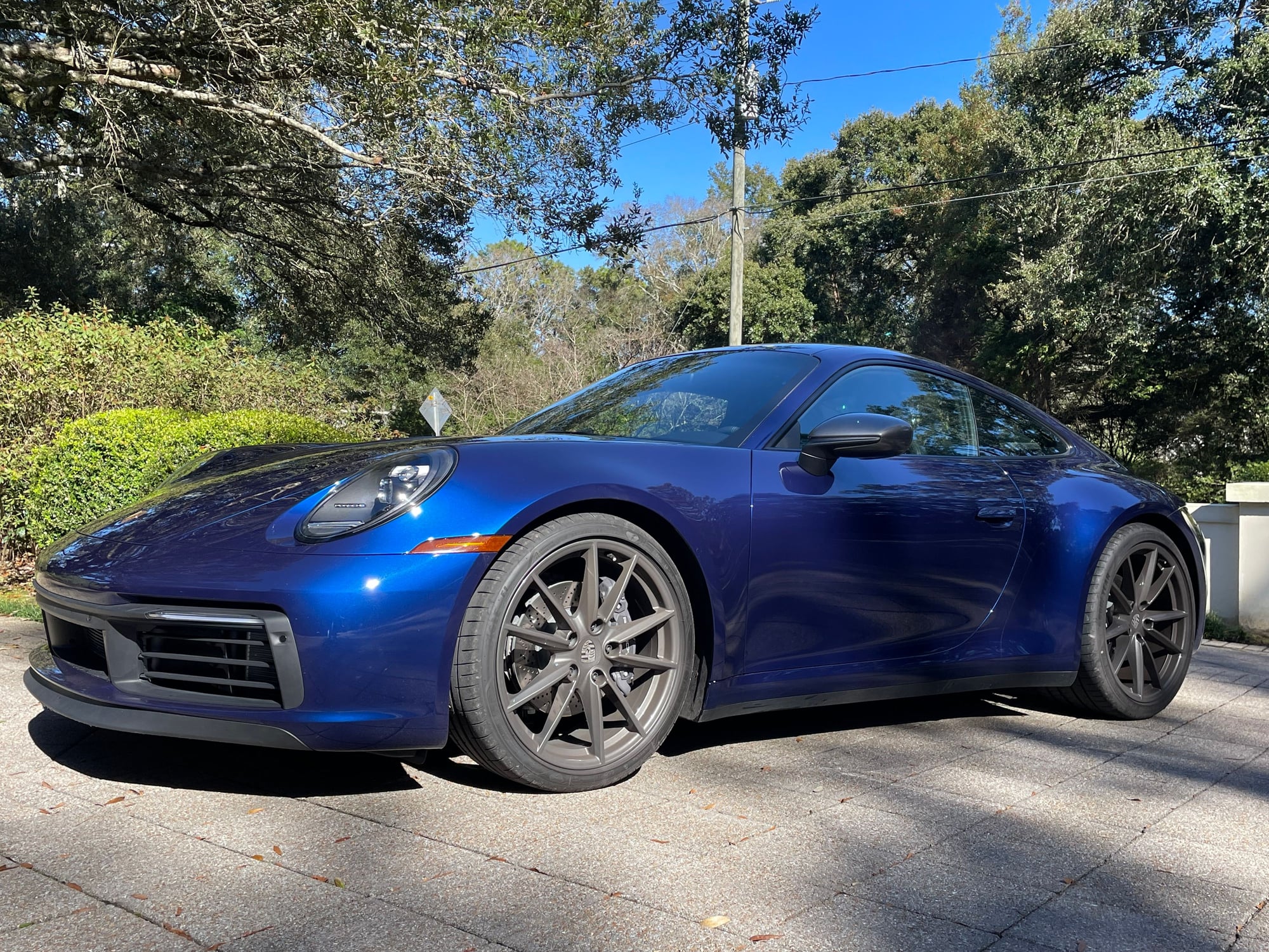 2024 Porsche 911 - 2024 Carrera T - Used - VIN wp0aa2a95rs207432 - 742 Miles - 6 cyl - 2WD - Manual - Coupe - Blue - Fairhope, AL 36607, United States