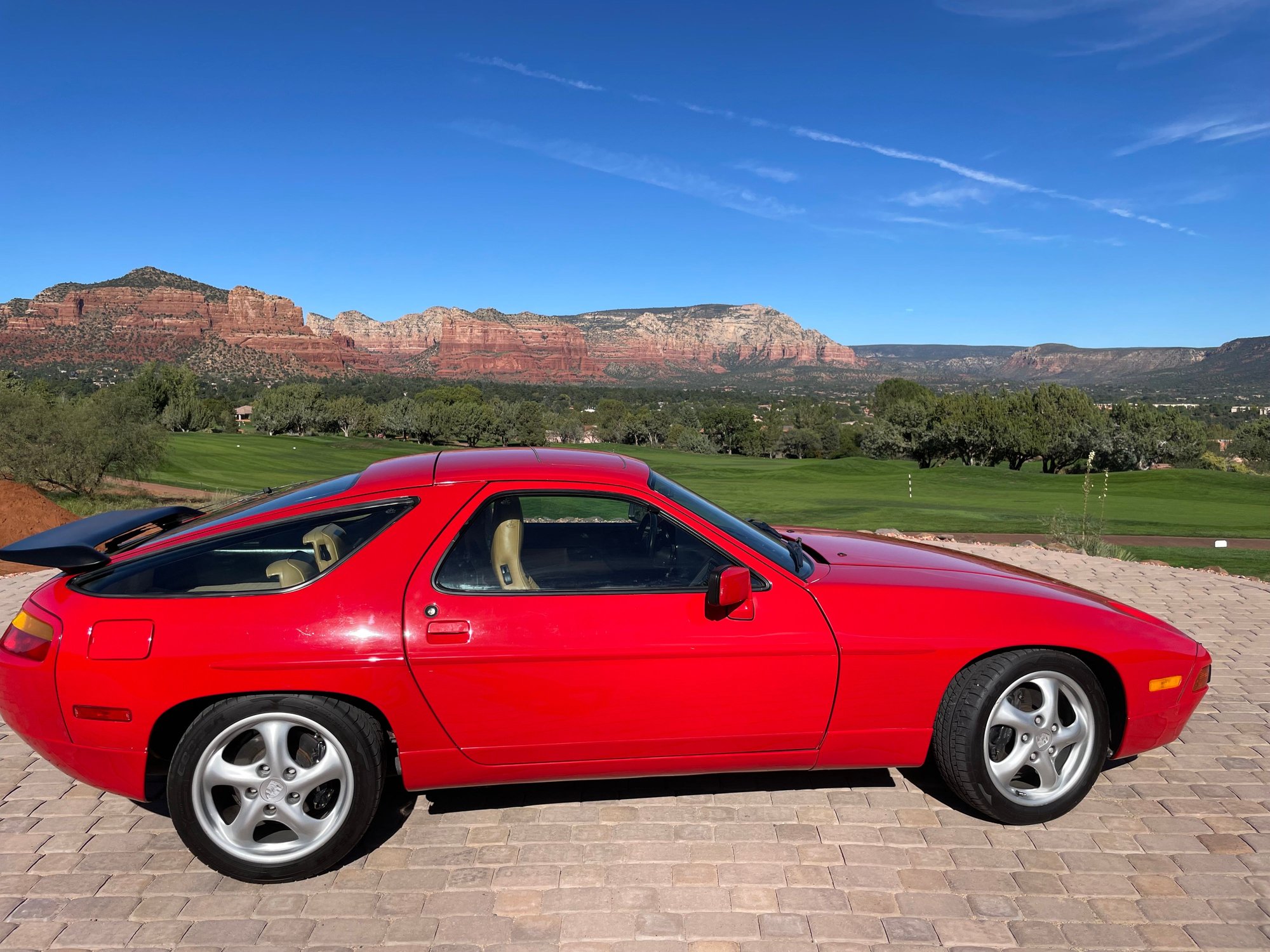 1988 Porsche 928 - 1988 Porsche 928 S4 For Sale - Used - VIN WP0JB092XJS860920 - 112,000 Miles - 8 cyl - 2WD - Automatic - Hatchback - Red - Sedona, AZ 86351, United States