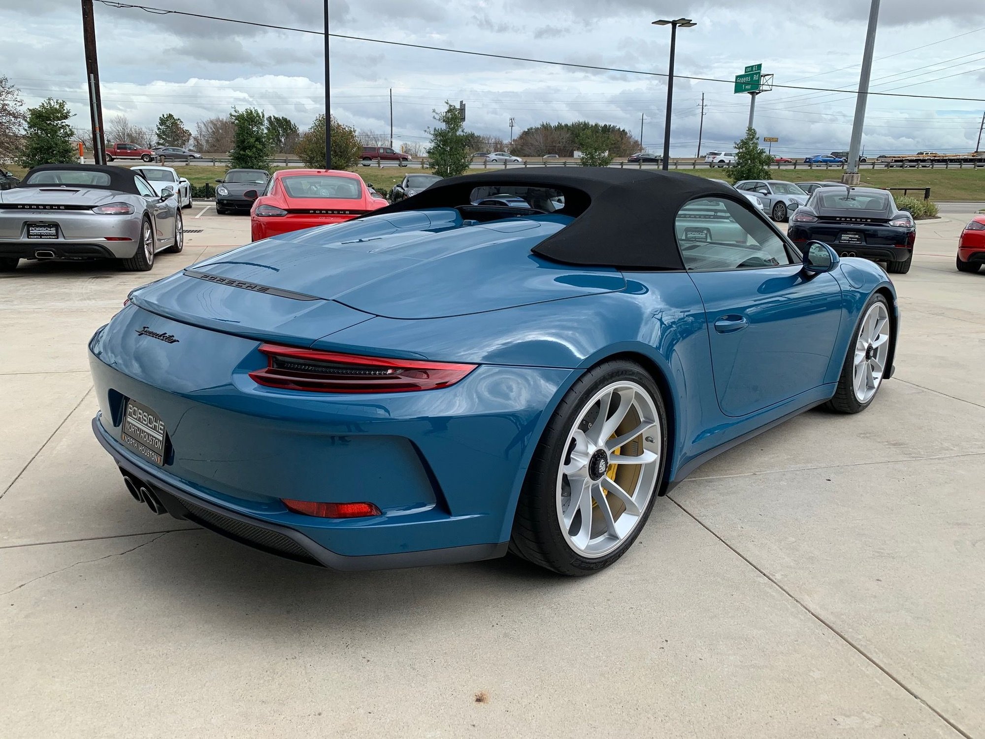 2019 911 Speedster PTS Oslo Blue - Rennlist - Porsche Discussion Forums