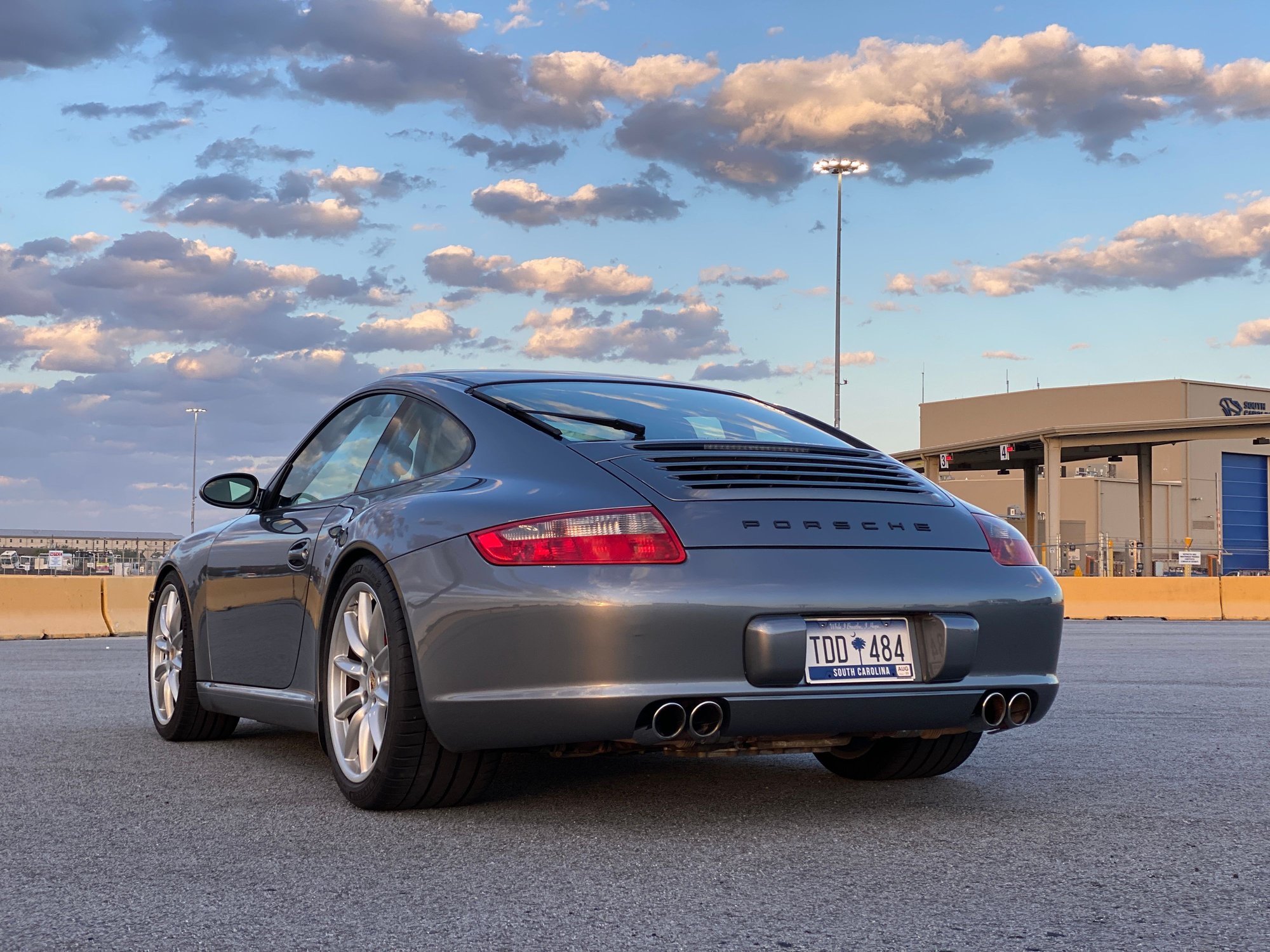 2006 Porsche 911 - 2006 Carrera 2S 6spd - LWFW, Coilovers, Software, Shifter, Sport Seats, Full Leather - Used - VIN WP0AB29976S742288 - 104,600 Miles - 6 cyl - 2WD - Manual - Coupe - Gray - Charleston, SC 29403, United States