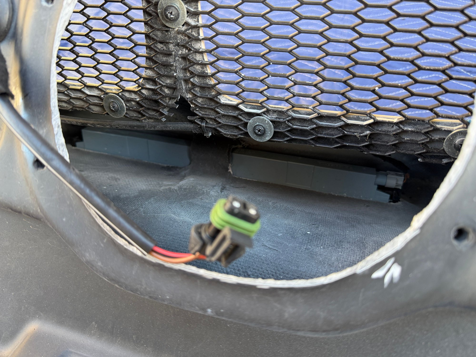 Exterior Body Parts - Ducktail Rear Spoiler w/ 3rd Brake Light (997) - Used - Irvine, CA 92618, United States