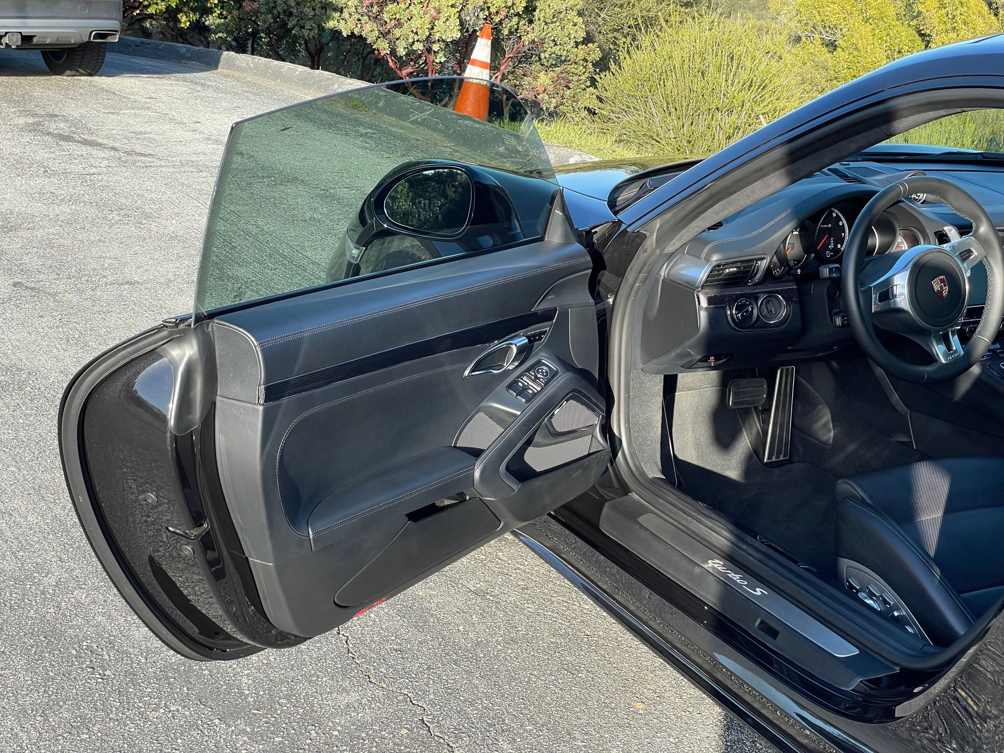 2014 Porsche 911 - Superb 2014 991 911 Turbo S Black on Black with Michelin Pilot Sport 4S tires - Used - VIN WP0AD2A91ES168033 - 21,540 Miles - 6 cyl - AWD - Automatic - Coupe - Black - Palo Alto / Portola Valley, CA 94028, United States