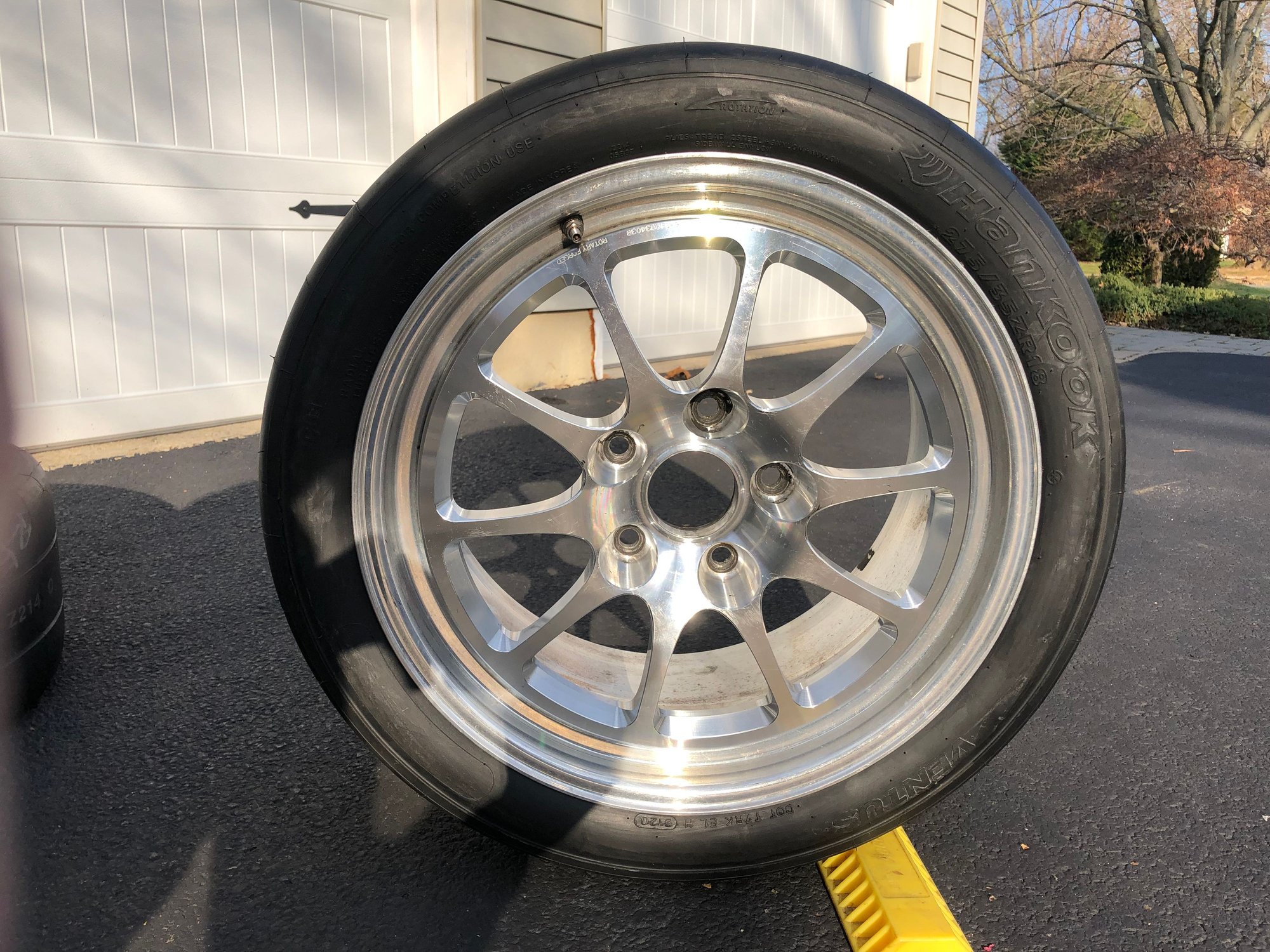 Fikse 18 inch wheels and Hankook C51 Z214 tires Rennlist Porsche