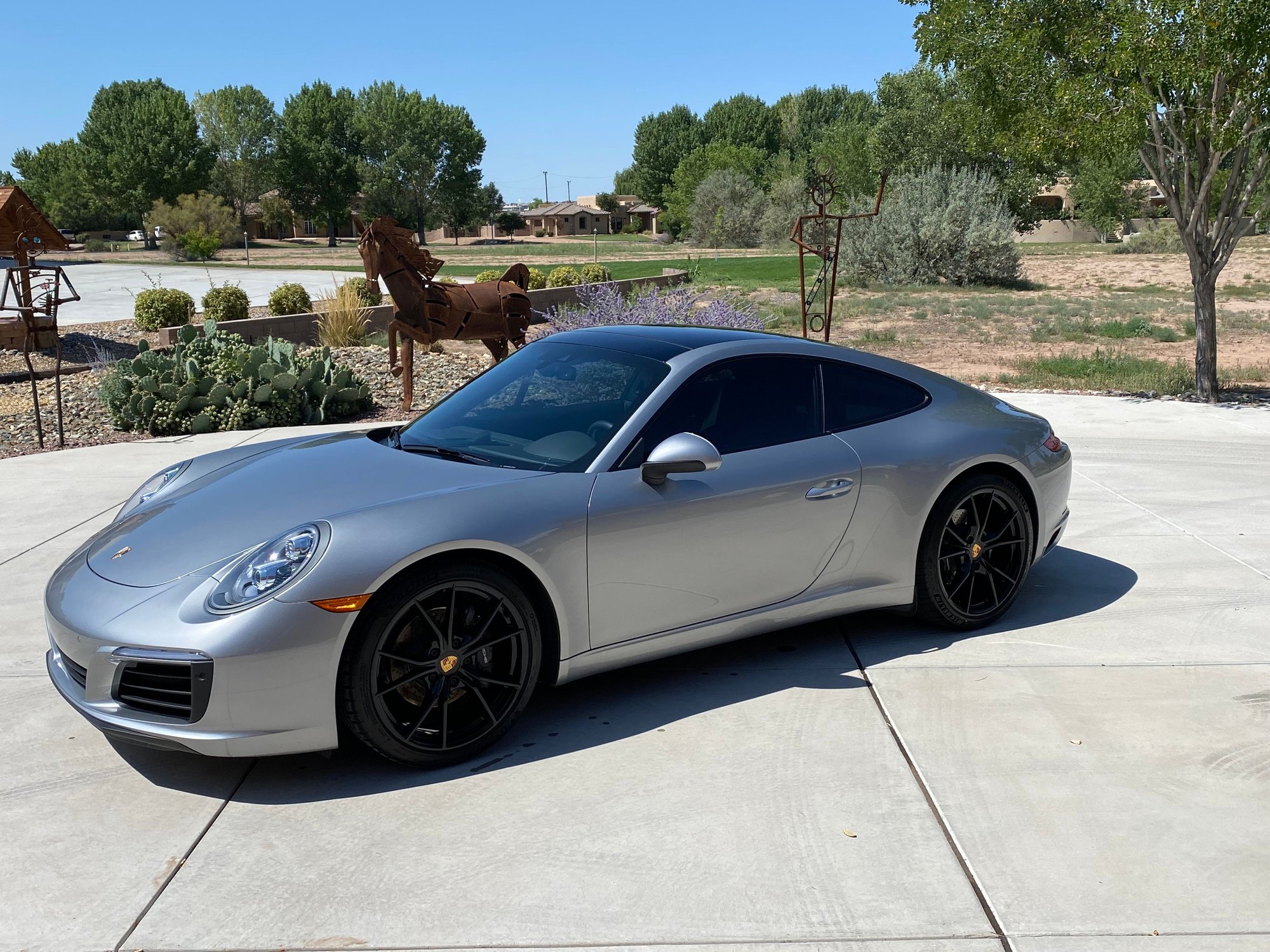 2018 Porsche 911 - 2018 911 w/9,692 original 1-owner miles, always garaged beauty w/extended warranty's - Used - VIN WP0AA2A98JS105790 - 6 cyl - 2WD - Automatic - Coupe - Silver - Albuquerque, NM 87004, United States