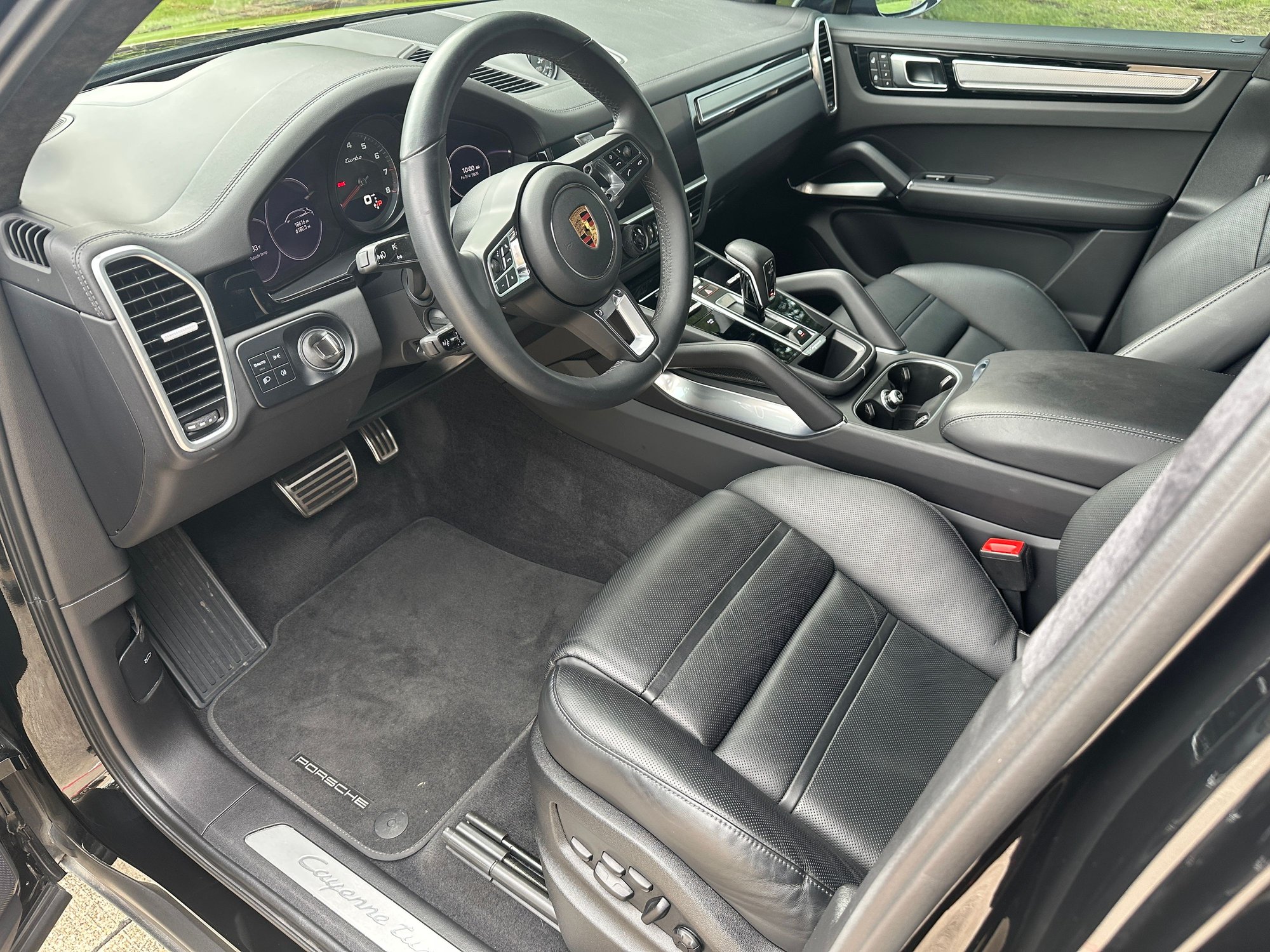 2023 Porsche Cayenne - 2023 Porsche Cayenne Turbo – Chromite Black Metallic – Loaded and Impeccable, CPO - Used - VIN WP1AF2AY3PDA20361 - 18,700 Miles - 8 cyl - AWD - Automatic - SUV - Black - Mckinney, TX 75072, United States