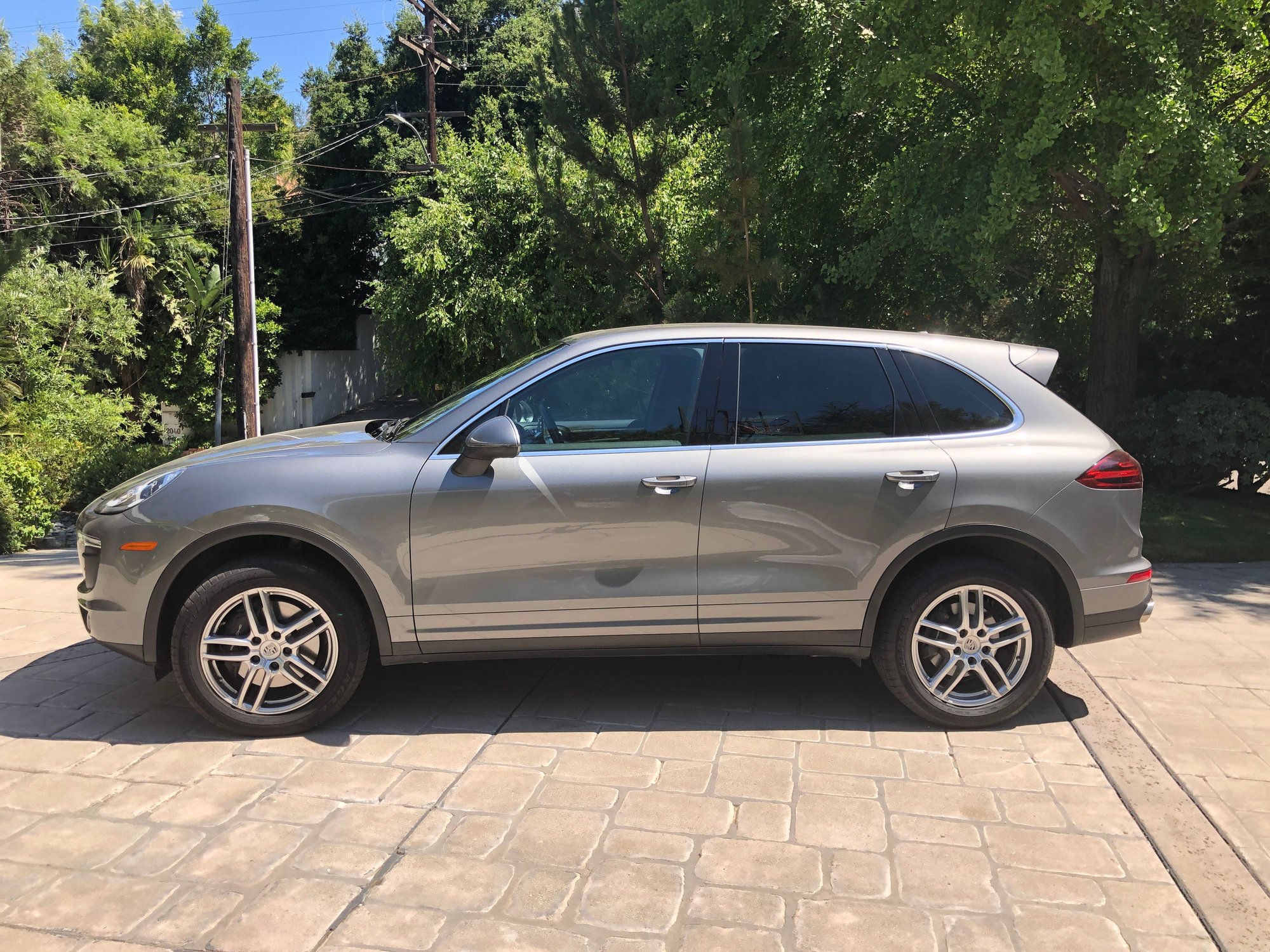 2016 Porsche Cayenne - 2016 Cayenne Base in Meteor Grey with black interior. - Used - VIN WP1AA2A29GKA12366 - 47,900 Miles - 6 cyl - 4WD - Automatic - SUV - Gray - Studio City, CA 91604, United States
