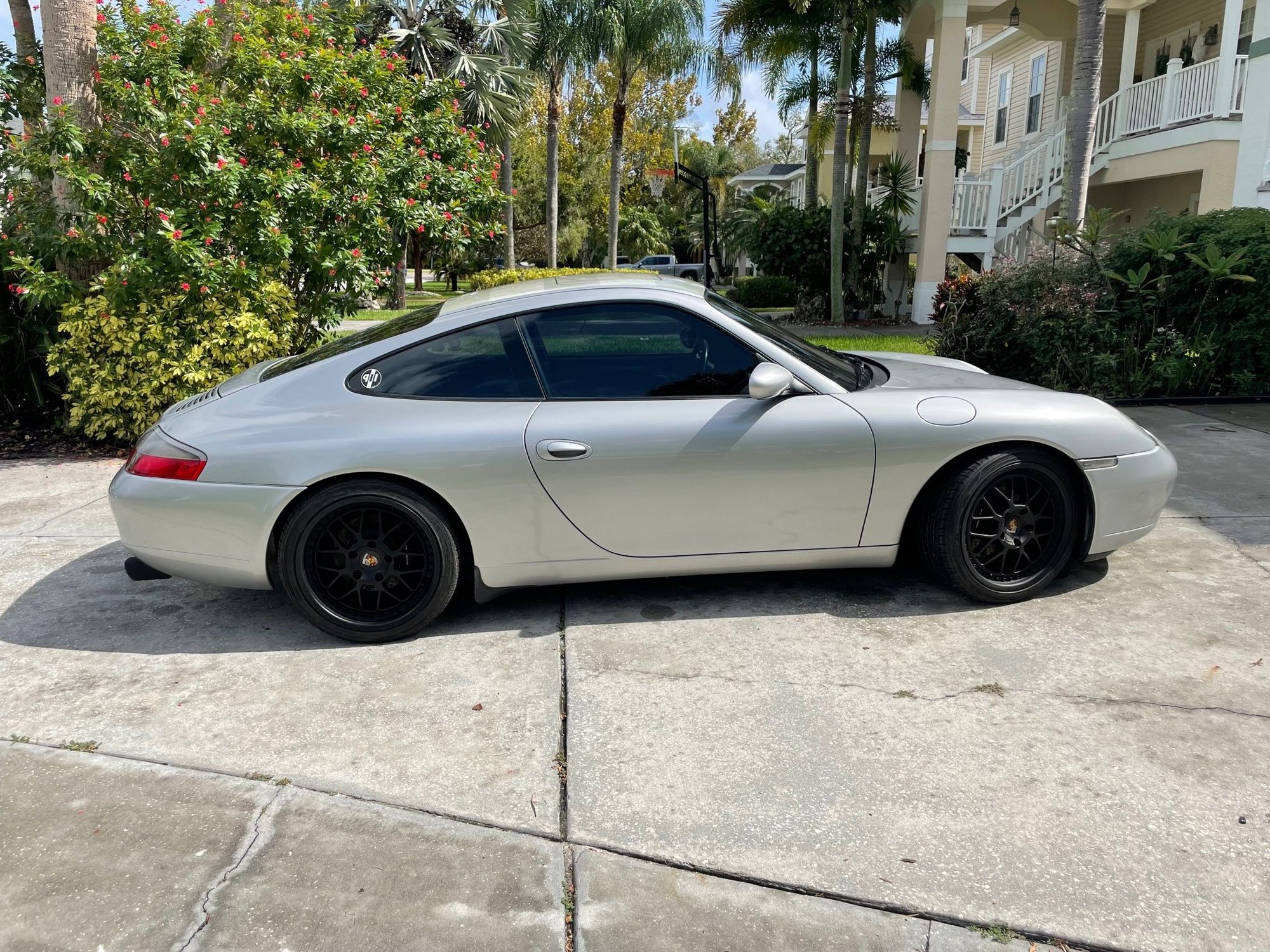2000 Porsche 911 - 2000 Porsche 911 Carrera - Used - VIN WP0AA2993YS620985 - 6 cyl - 2WD - Manual - Coupe - Silver - Palm Harbor, FL 34683, United States