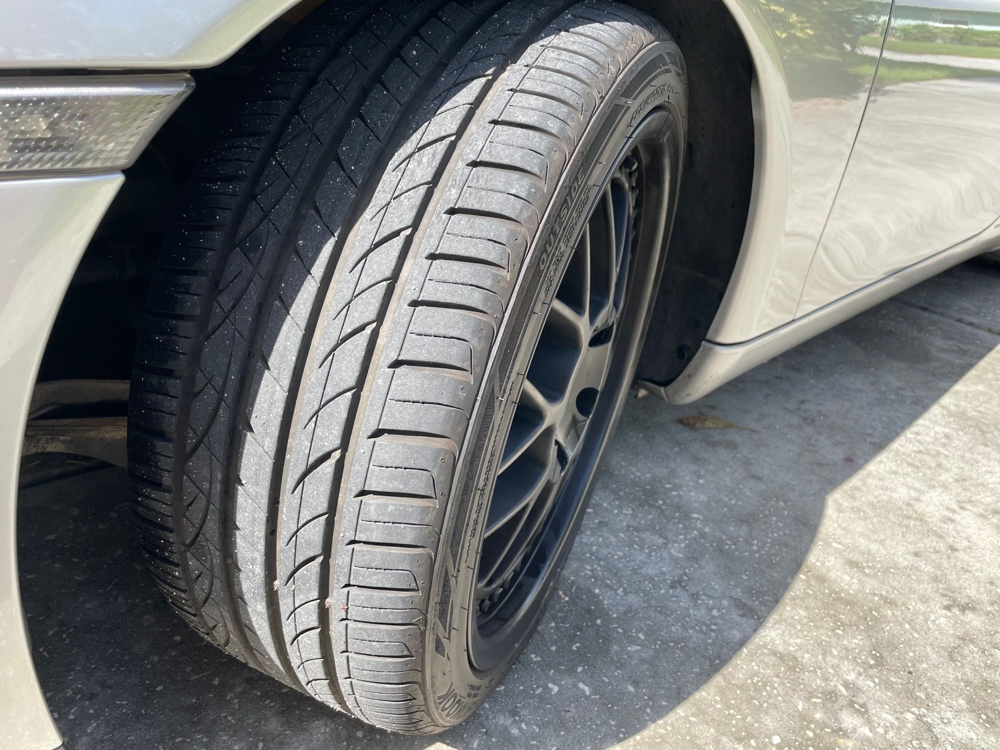2000 Porsche 911 - 2000 Porsche 911 Carrera - Used - VIN WP0AA2993YS620985 - 6 cyl - 2WD - Manual - Coupe - Silver - Palm Harbor, FL 34683, United States