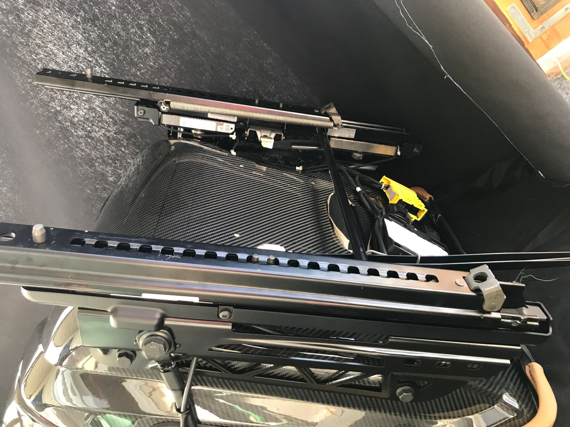 Interior/Upholstery - 987 GT2 carbon fiber racing seats - Used - 2007 to 2012 Porsche Cayman - Annapolis, MD 21401, United States