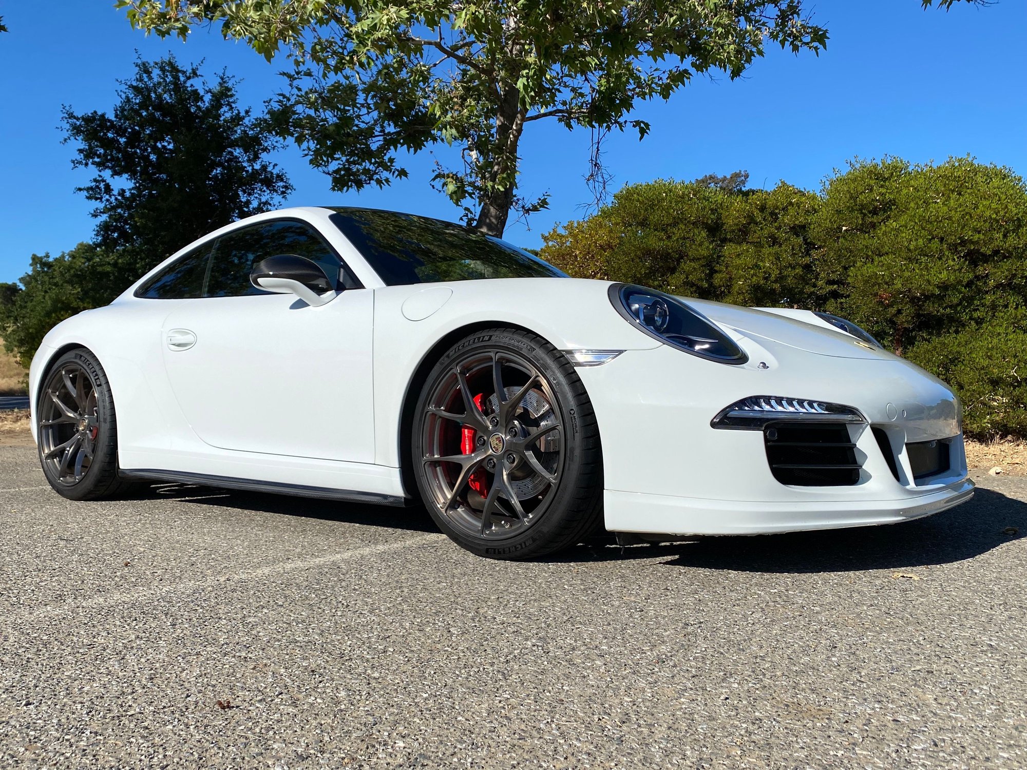 2013 Porsche 911 - 2013 Porsche Carrera S Manual - Used - VIN WP0AB2A97DS123098 - 34,100 Miles - 6 cyl - 2WD - Manual - Coupe - White - Los Altos, CA 94022, United States