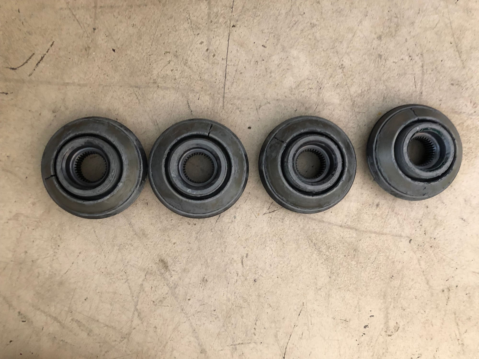 Wheels and Tires/Axles - Porsche 997.2 Center Lock Nuts from 2011 GTS - Used - 2011 to 2012 Porsche 911 - Davie, FL 33325, United States