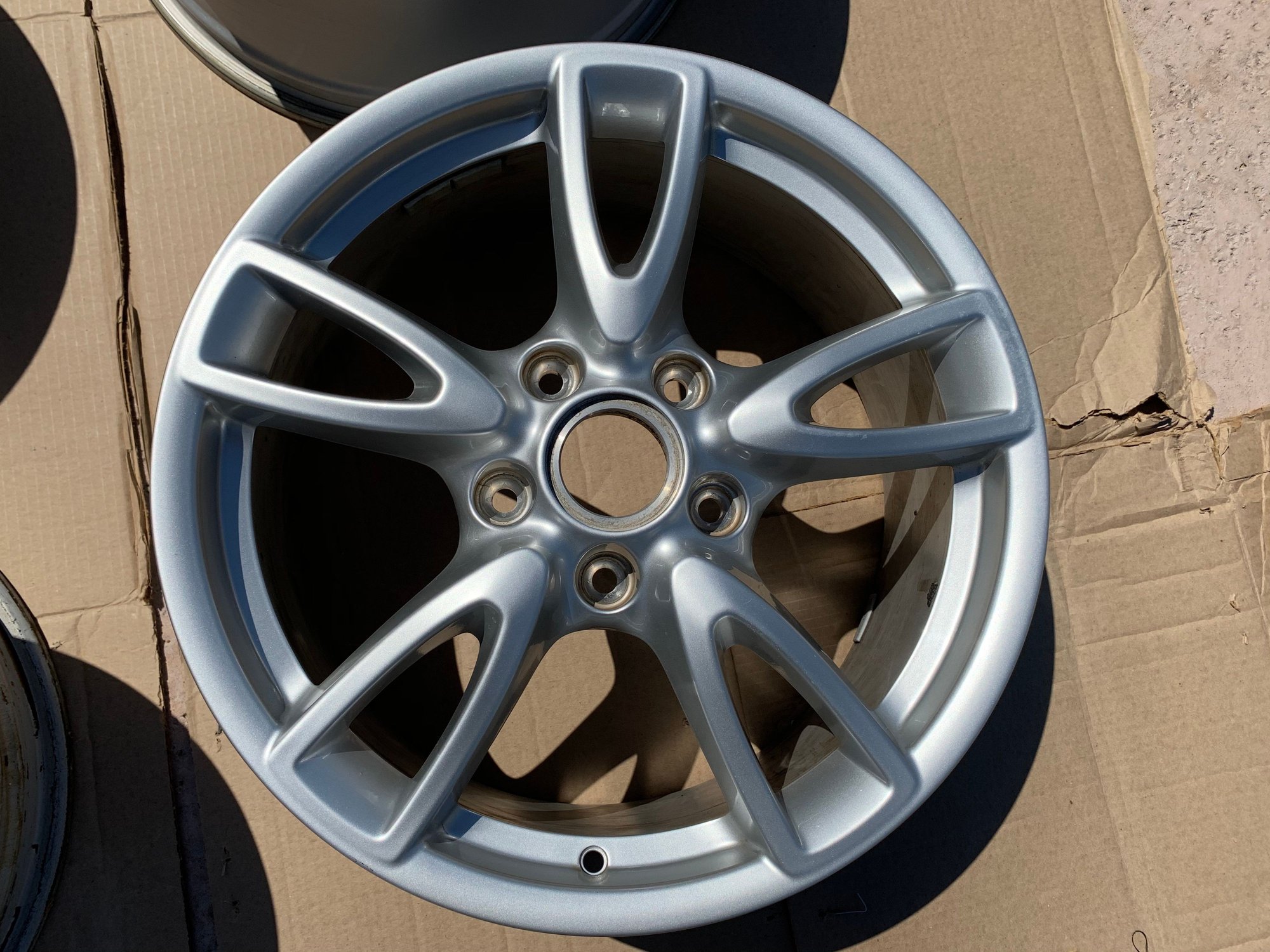 Wheels and Tires/Axles - 18" INCH PORSCHE 911 997.2  2009-2013 OEM SET OF 4 WHEELS\RIMS GREAT CONDITION - Used - 2009 to 2013 Porsche 911 - Dallas, TX 75454, United States