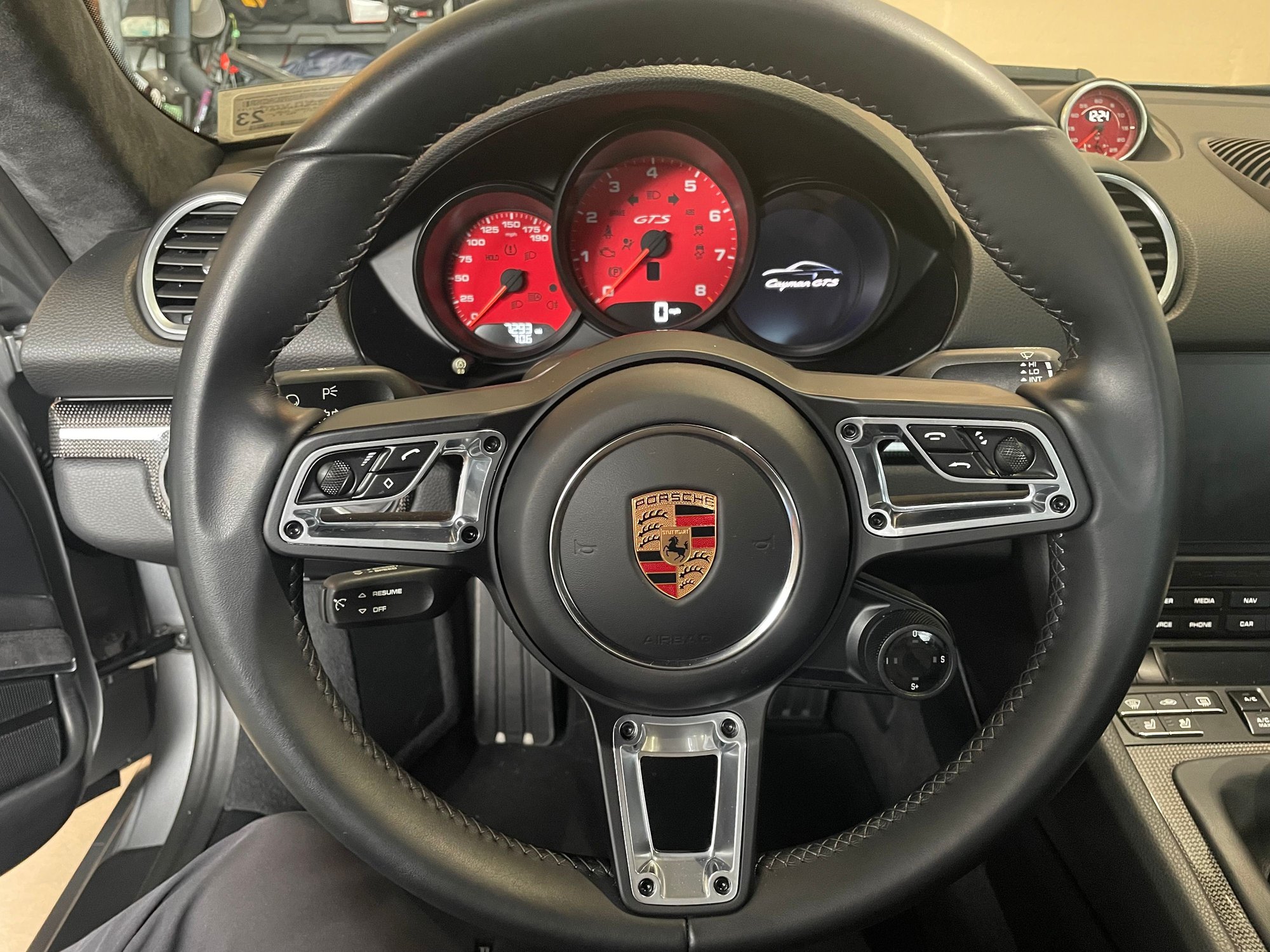 2019 Porsche 718 Cayman - 2019 718 Cayman GTS - Used - VIN WP0AB2A80KS278743 - 7,380 Miles - 4 cyl - 2WD - Manual - Coupe - Silver - Sparkill, NY 10976, United States