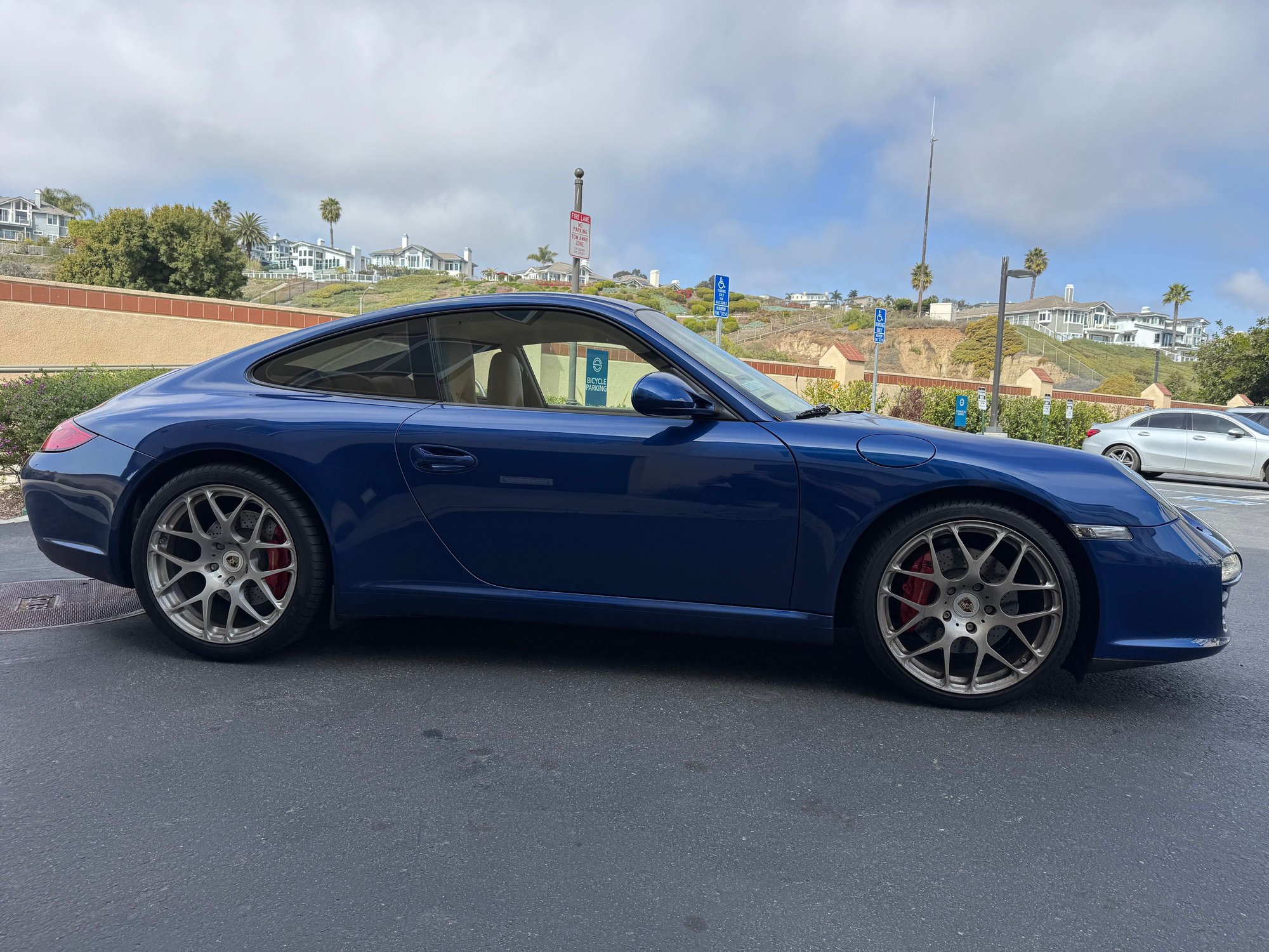 2009 Porsche 911 - 2009 997.2 911 Carrera S PDK - Used - VIN Wp0ab29909s721951 - 24,200 Miles - 6 cyl - 2WD - Automatic - Coupe - Blue - Dana Point, CA 92629, United States
