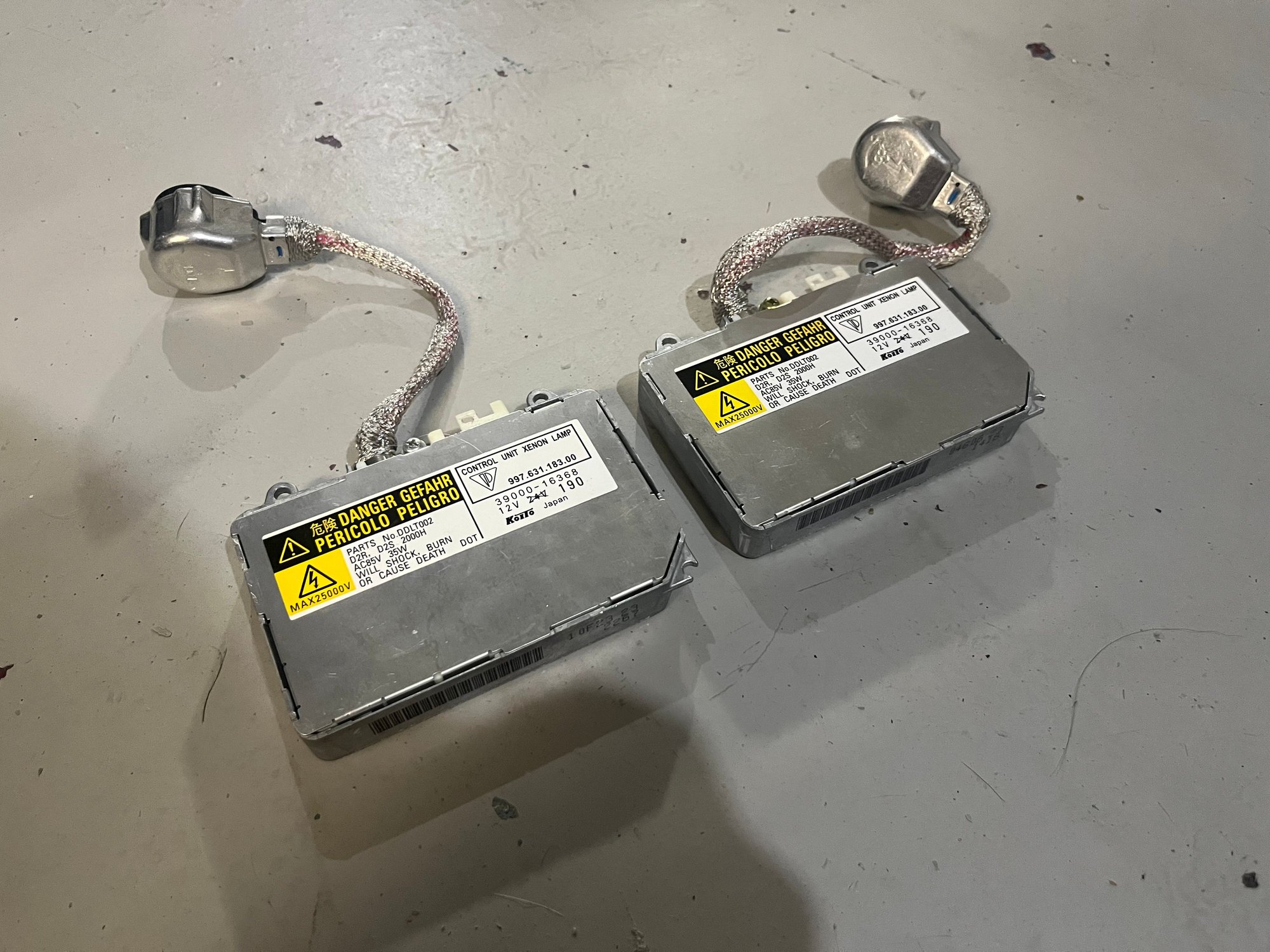 2006 Porsche Cayman - Bi-Xenon headlight ballasts - Lights - $180 - Saratoga Springs, NY 12866, United States