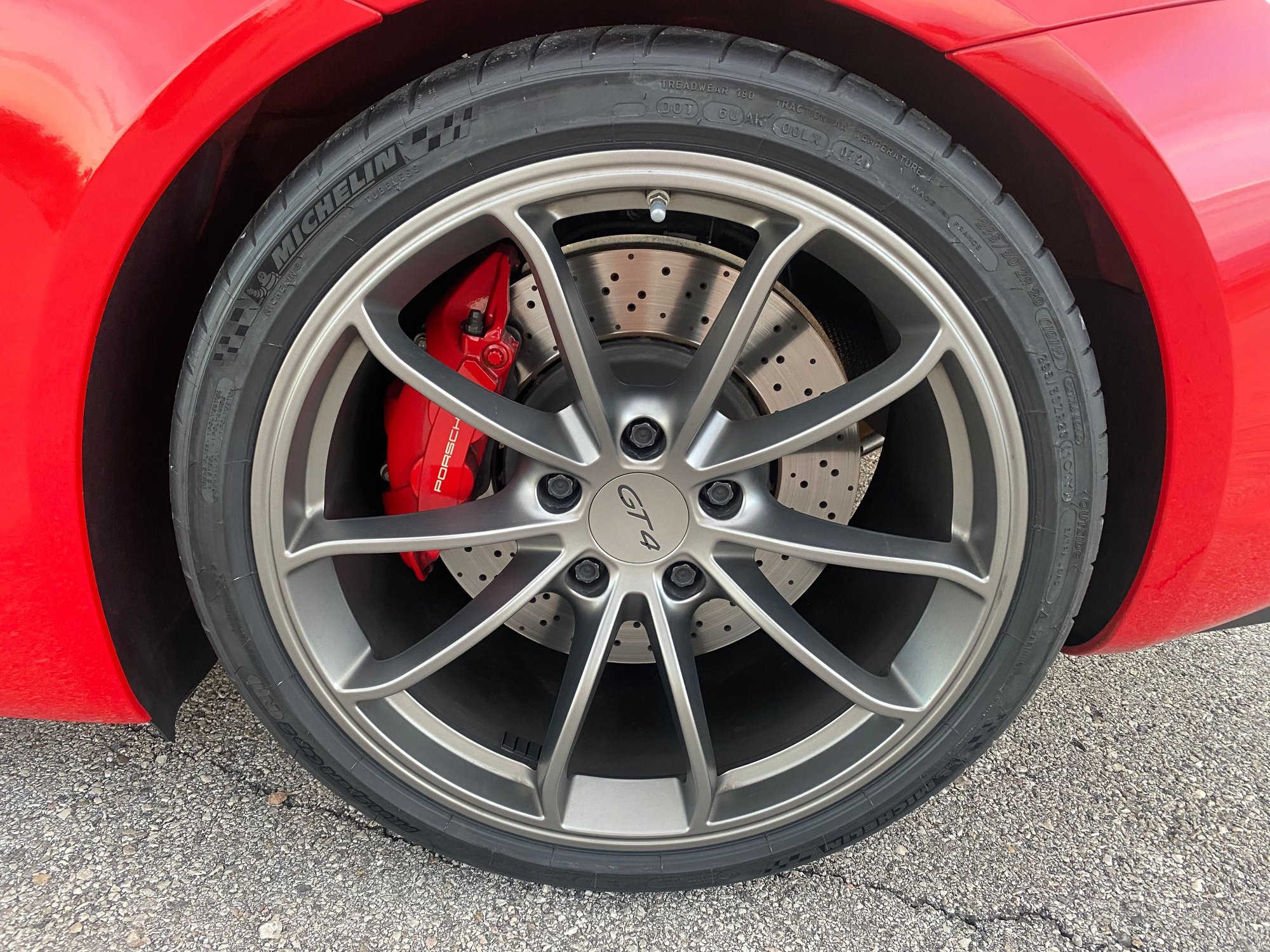 2016 Porsche Cayman GT4 - FS: 2016 GT4 - Used - VIN wp0ac2a81gk192197 - 11,119 Miles - 6 cyl - 2WD - Manual - Coupe - Red - Las Vegas, NV 89106, United States
