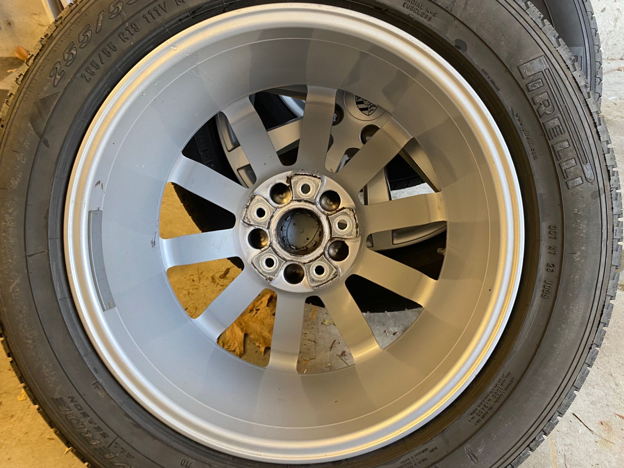 Wheels and Tires/Axles - Cayenne (9y)) 19" Wheels w/ All-Season Tires - Used - Lexington, MA 2420, United States