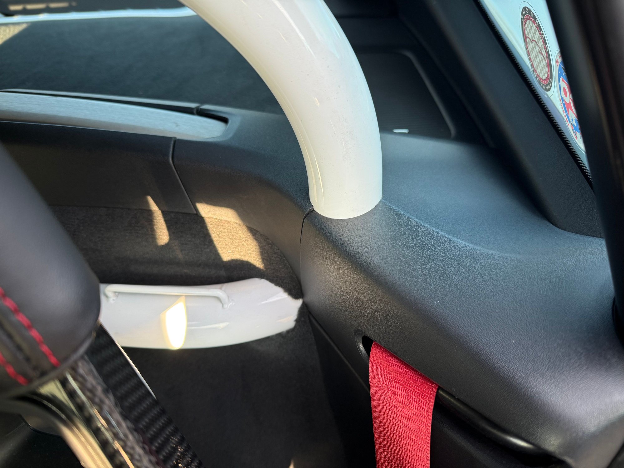 2019 Porsche 718 Cayman - 2019 Cayman GTS 2.5 Manual with Buckets! - Used - VIN WP0AB2A83KS279076 - 17,662 Miles - 4 cyl - 2WD - Manual - Coupe - White - Dublin, OH 43017, United States