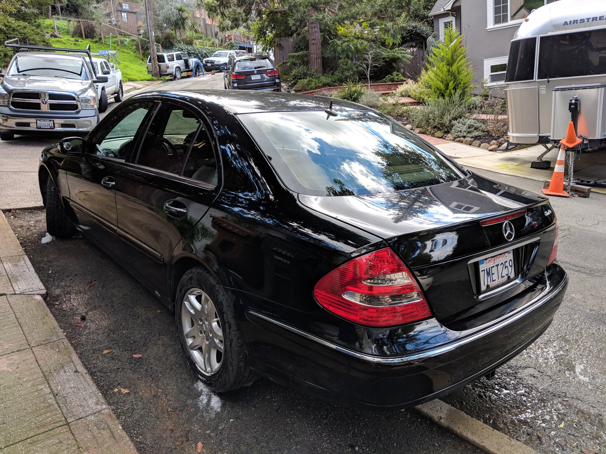 2005 Mercedes-Benz E320 - Benz CDI diesel E320, save $ and drive in luxury/safety! - Used - VIN WDBUF26J35A784945 - 149,080 Miles - 6 cyl - 2WD - Automatic - Sedan - Black - Martinez, CA 94553, United States