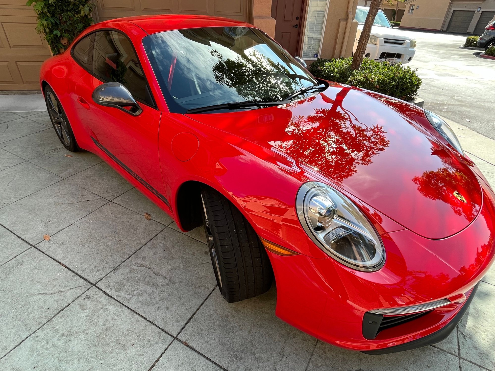 2019 Porsche 911 - For Sale 991.2 Manual Guards Red Carrera T - Used - VIN WP0AA2A98KS103359 - 15,178 Miles - 6 cyl - 2WD - Manual - Coupe - Red - San Diego, CA 92130, United States