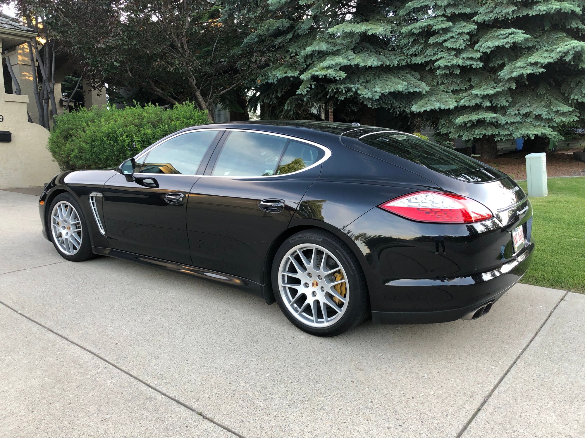 2010 Panamera Turbo 58k miles rare combination of PDCC