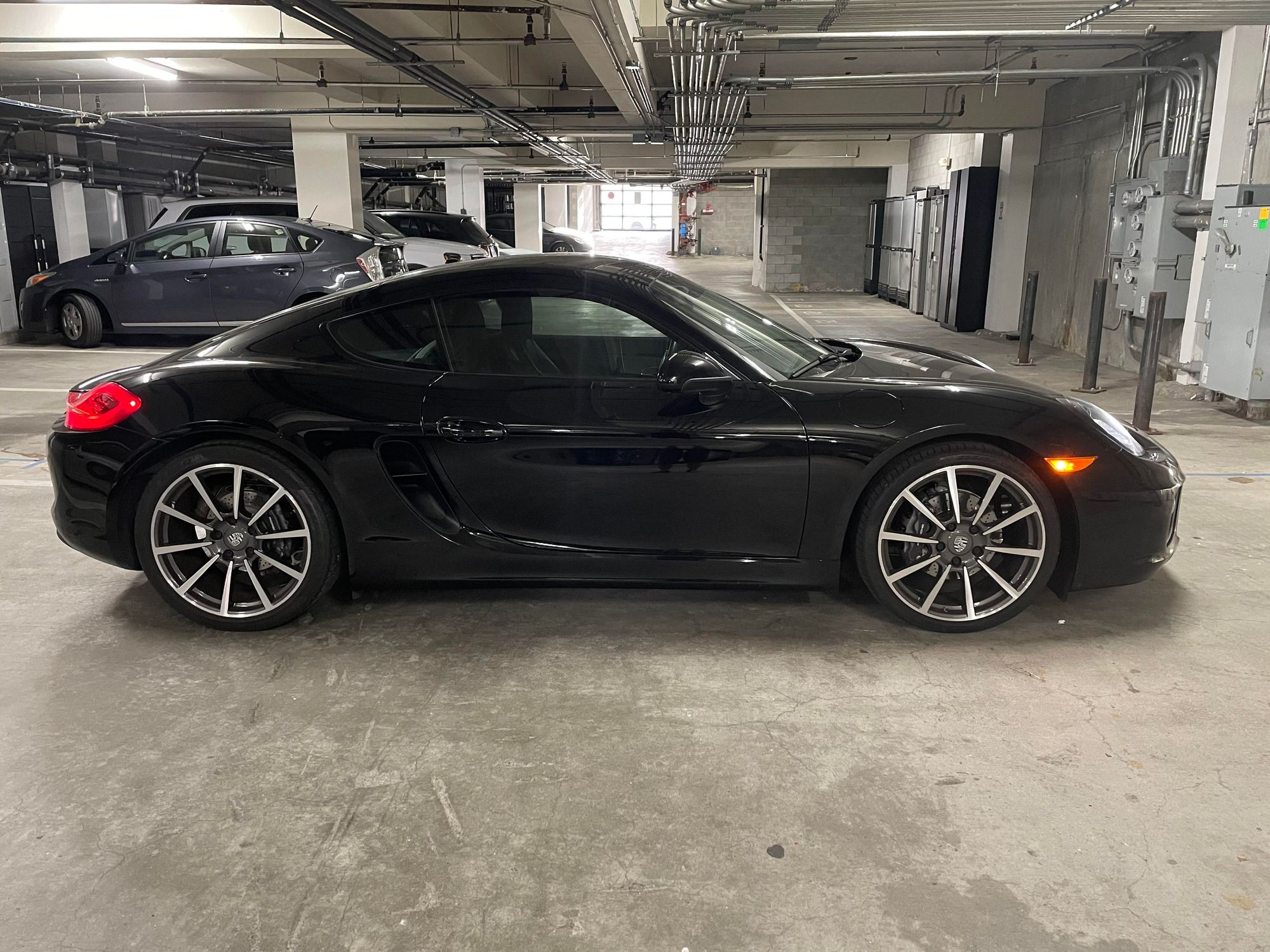 2016 Porsche Cayman - 2016 Cayman Black Edition 6MT w/ 21K miles (CA driven) - Used - VIN WP0AA2A86GK171299 - 21,300 Miles - 6 cyl - 2WD - Manual - Coupe - Black - San Francisco, CA 94158, United States