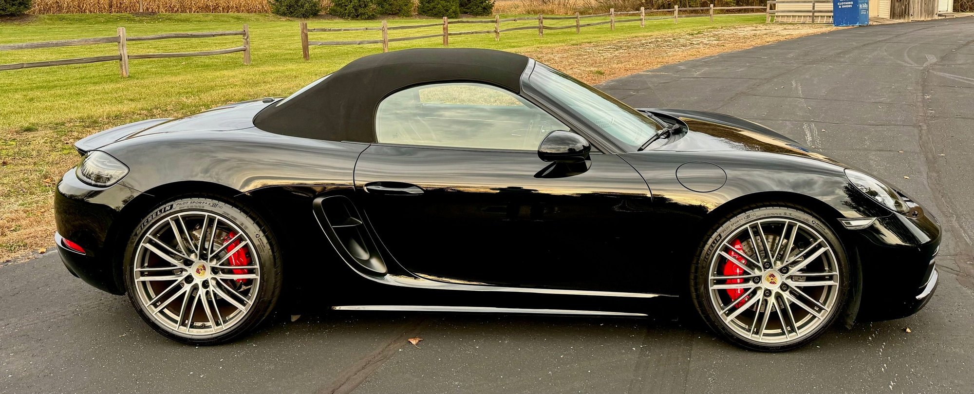 2021 Porsche 718 Boxster - 2021 Porsche 718 Boxster GTS 4.0 - CPO Until 2027 Extremely Clean, Ready for Summer! - Used - VIN WP0CD2A8XMS232472 - 15,300 Miles - 6 cyl - 2WD - Automatic - Convertible - Black - Grand Rapids, MI 49503, United States