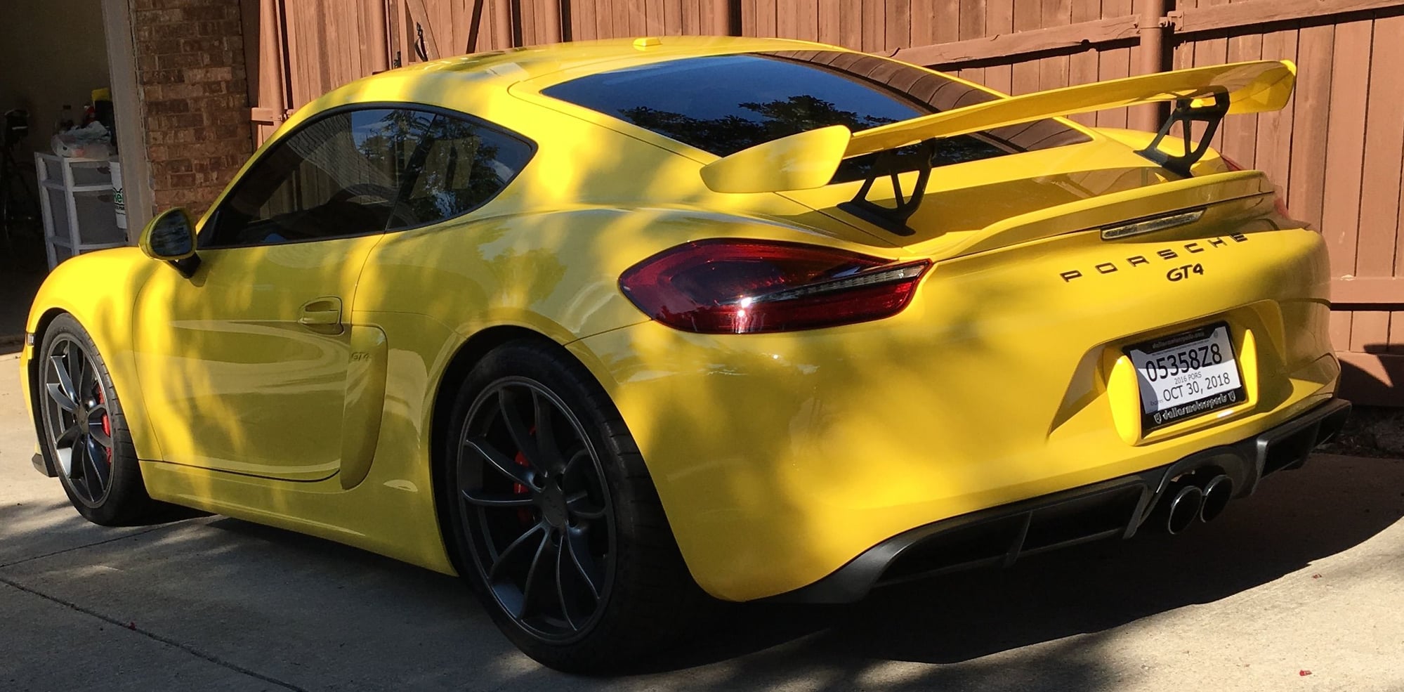 2016 Porsche Cayman GT4 - 2016 Cayman GT4, Racing Yellow, Buckets, 9,100 miles, great condition! - Used - VIN WP0AC2A85GK197886 - 9,100 Miles - 6 cyl - 2WD - Manual - Coupe - Yellow - Dallas, TX 75025, United States