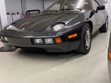 Just purchased 1980, 5-speed, 31k miles, 928S wheels...