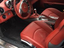 Rare color combination. 