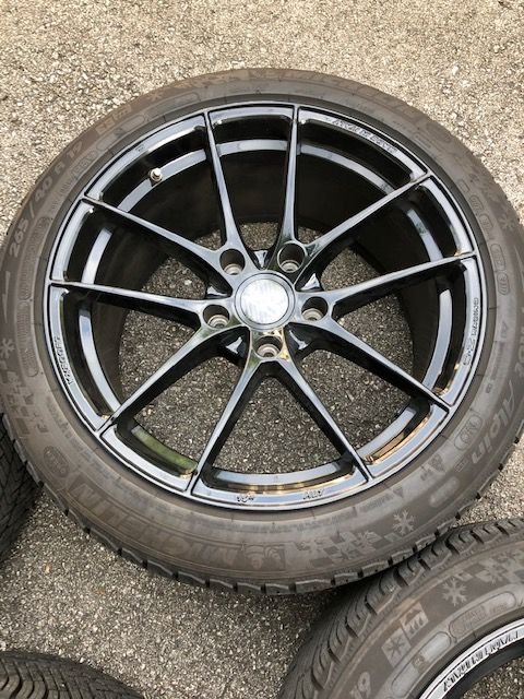 Wheels and Tires/Axles - 19" Cayman/Boxster Winter Wheel/Tire Package (OZ Leggera/Michelin Alpin) - Used - 2012 to 2019 Porsche Cayman - Louisville, KY 40207, United States