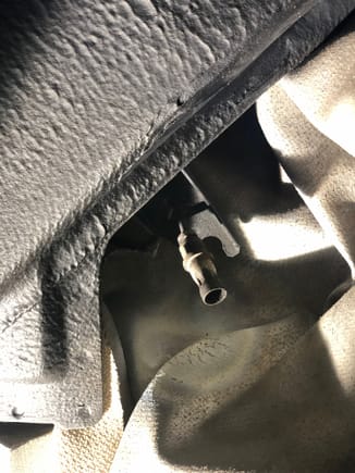Rear brakehose connection heated up