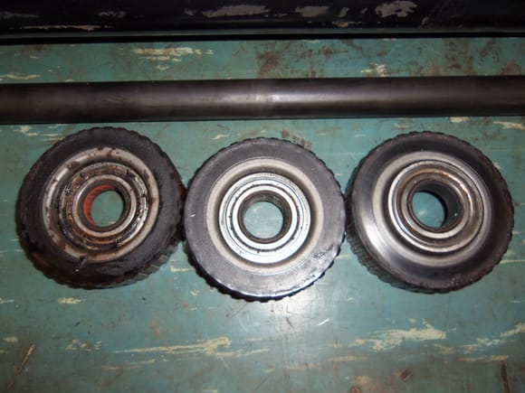Closed faces of the bearing holders. Look closely, you can see the deformed front bearing holder at the right.