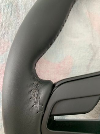 No fraying or visible wear on any stiching.