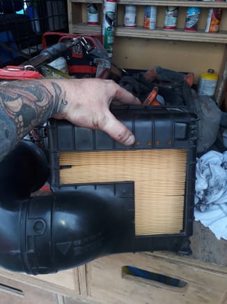 Thought id cut the airbox seeing it already had a million small holes in it! K&N filter should be on next weekend, just have to make an adaptor.