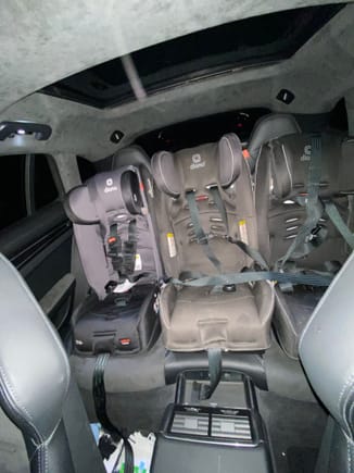 In the sport turismo you can fit 3 car seats in