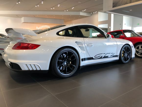 Porsche of San Diego