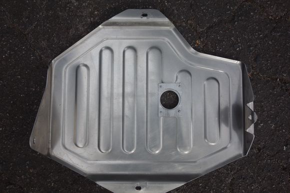 Top of skid plate showing the 1/8" aluminum circle