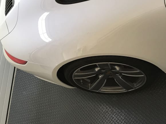 I like how our wheels have a slight concavity. It doesn't show well in photos. Do you know how much our wheels weigh over the Carrera S wheels?