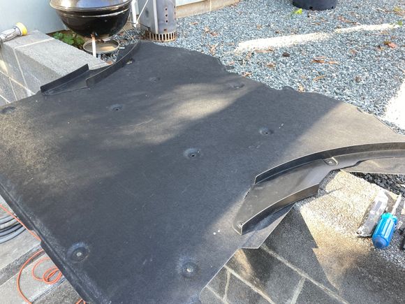 Long strakes installed on under tray. 