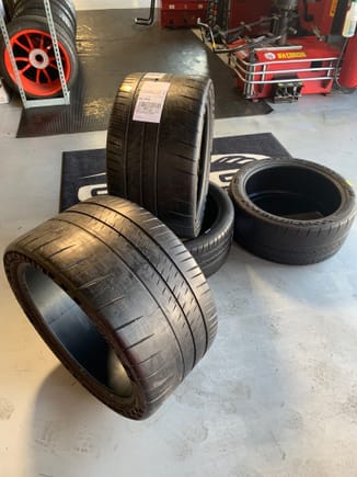 New Michelin Cup 2 R tires ready to play....