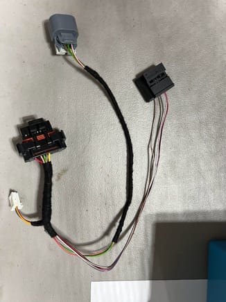 All you need from the donor passenger wiring harness - this is for the Occupancy Sensor.