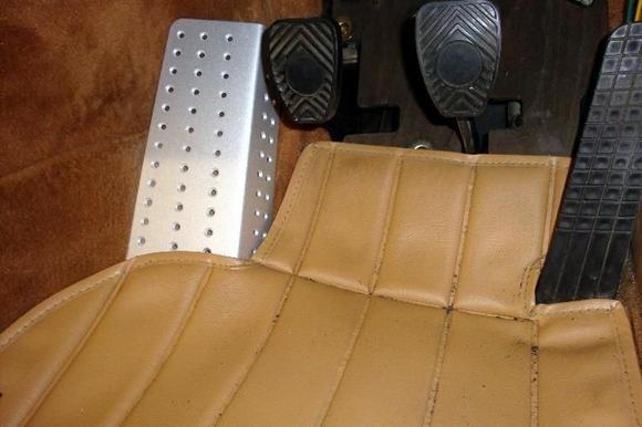 964 footrest2 BU