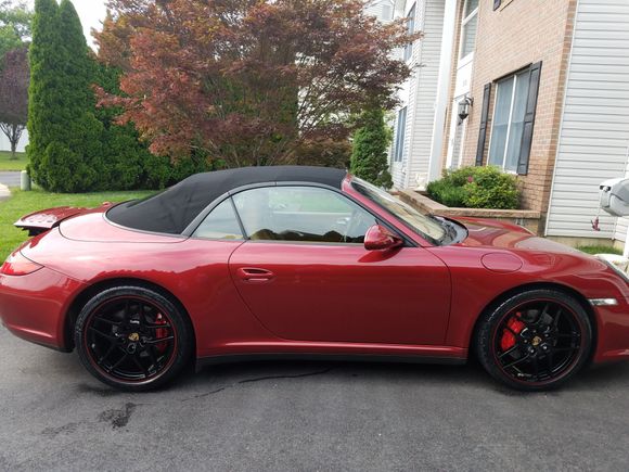 Gloss Black/Red Powder Coated Wheels