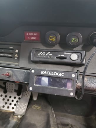 Racelogic lap timer display with predictive lap times