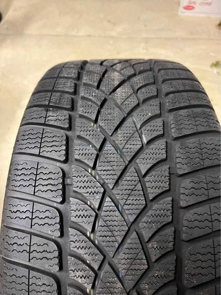 Wheels and Tires/Axles - OEM 18" 2012+ 981 982 718 Cayman Boxster Wheels and Winter Tires w/TPMS - LIKE NEW - Used - All Years  All Models - Cleveland, OH 44129, United States